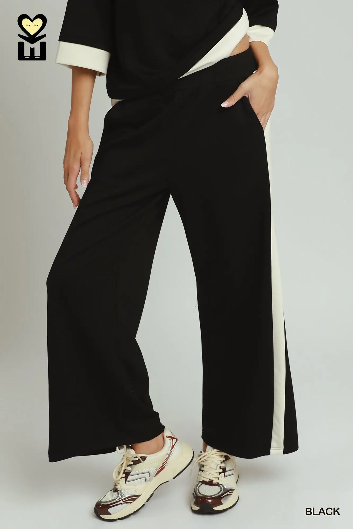 Classic Contrast Pants