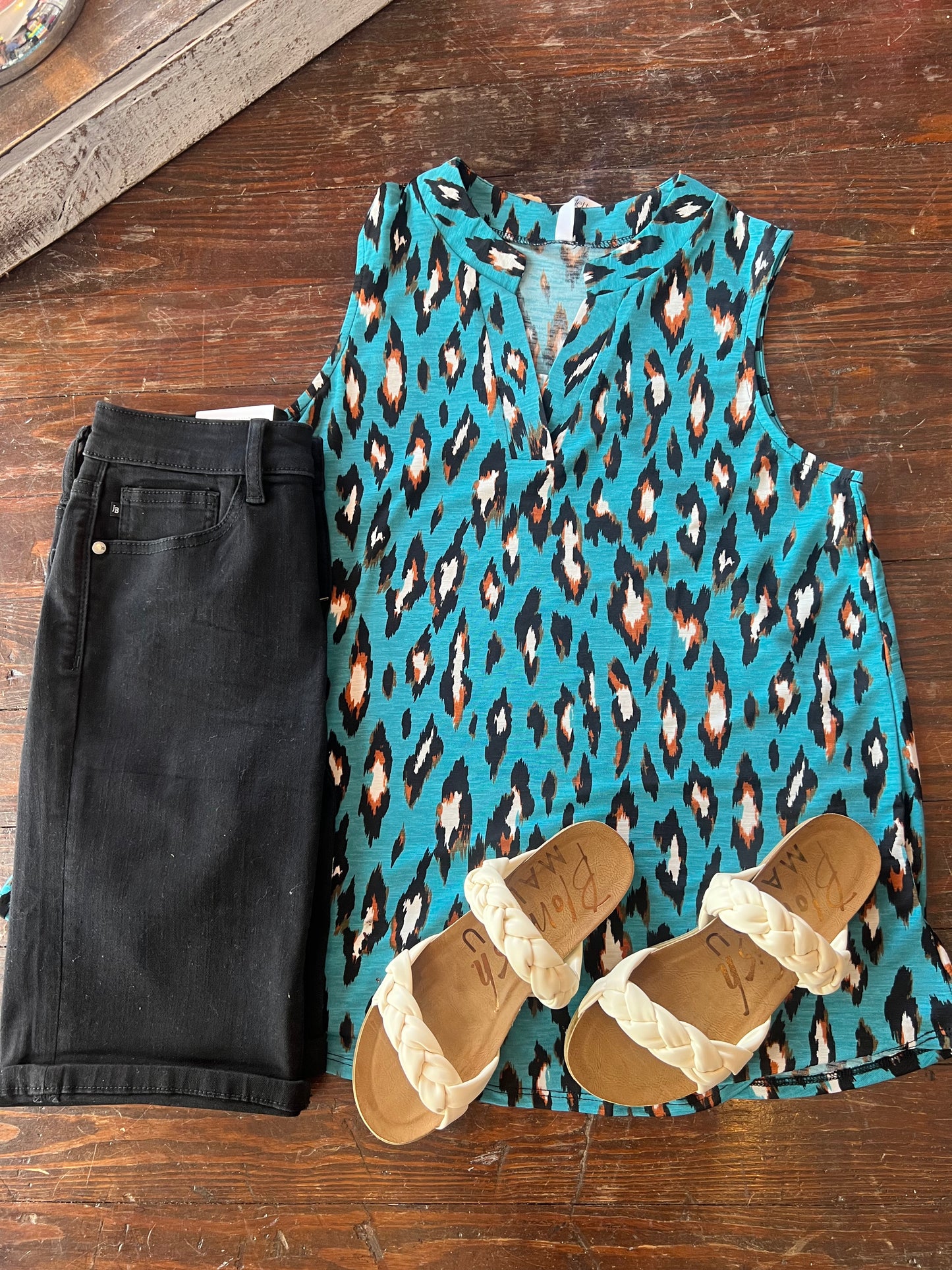 Teal Leopard