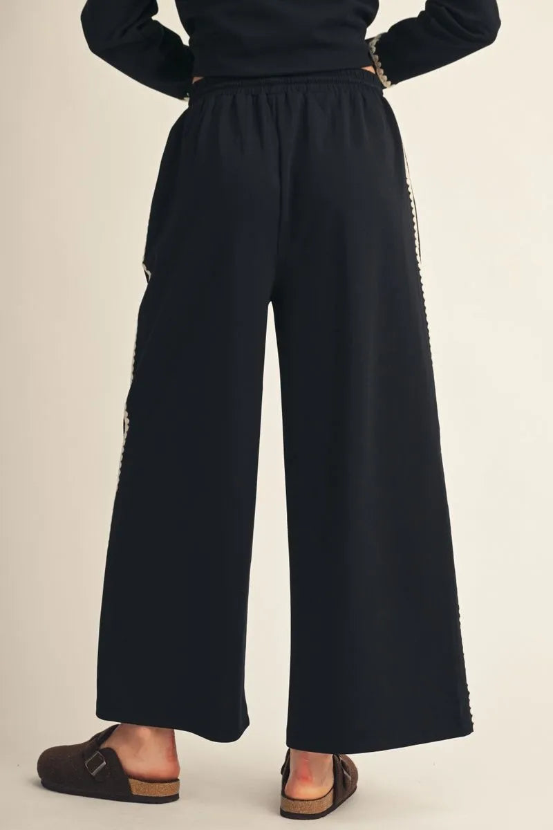 Midnight Magnolia Bottoms