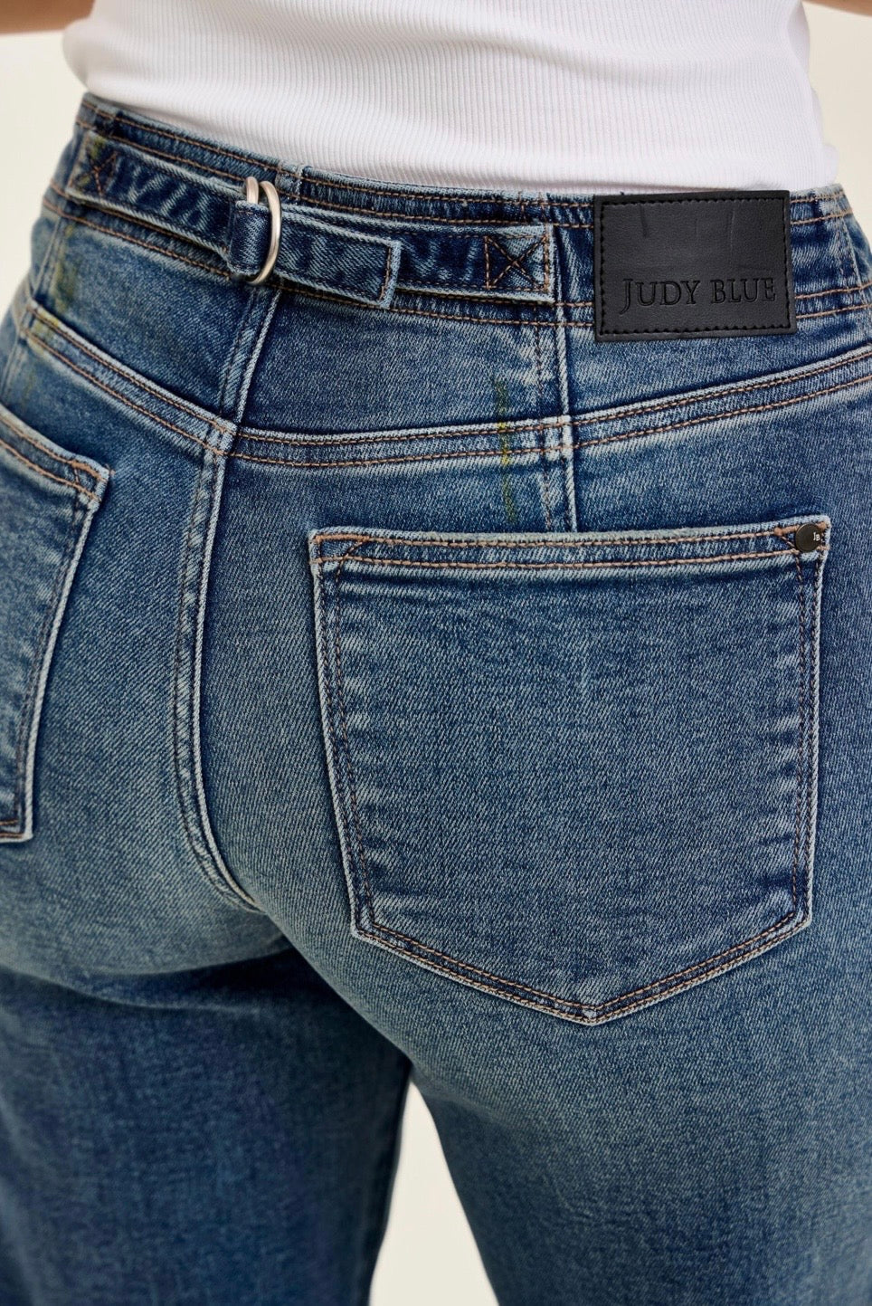 Demi Jeans