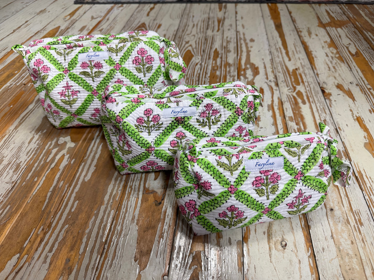 TOILETRY SET IVY