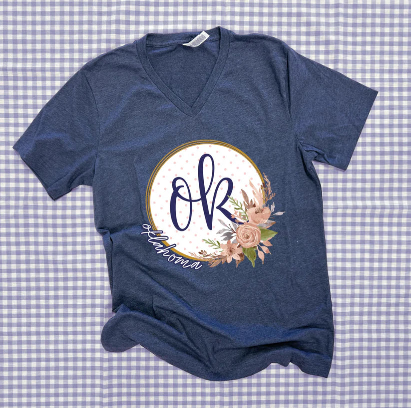OKLAHOMA 2025: OK Script Floral Wreath With *Gold Shimmer* VNeck