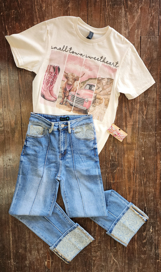 Small Town Sweetheart Tee